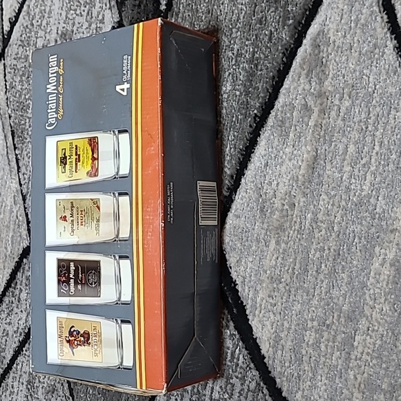 VINTAGE CAPTAIN MORGAN OFFICIAL CREW GEAR SET-OF-4  15OZ GLASSES - Picture 12 of 13